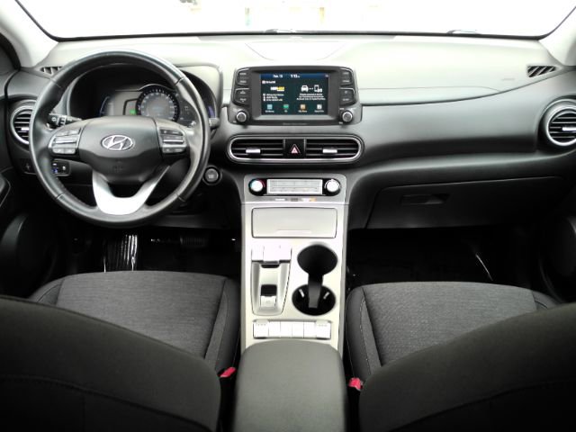 Used 2021 Hyundai Kona SEL w/ Cargo Package FWD image 3