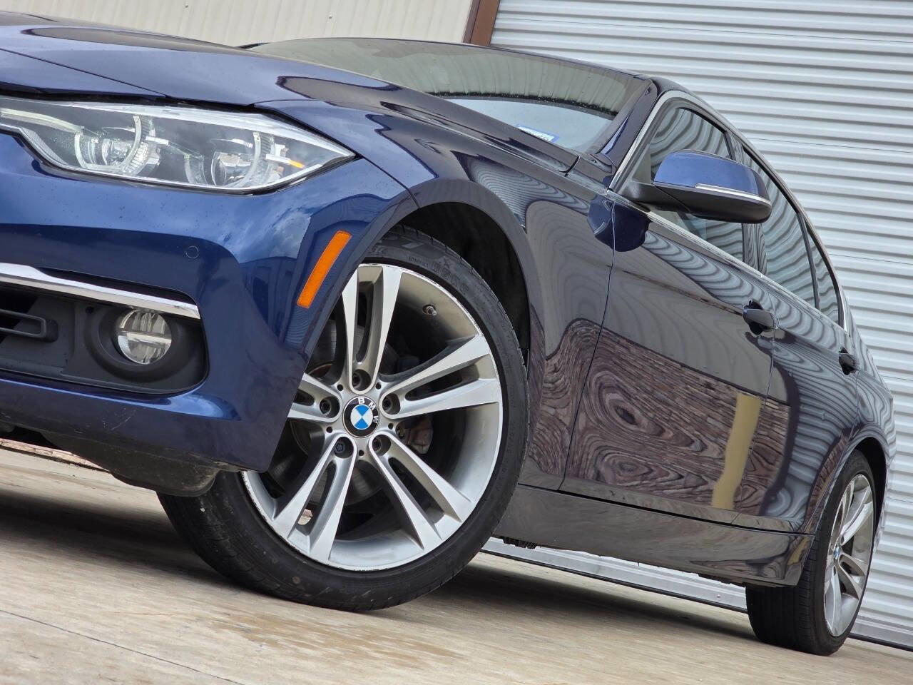 Used 2017 BMW 330i Sedan RWD image 8