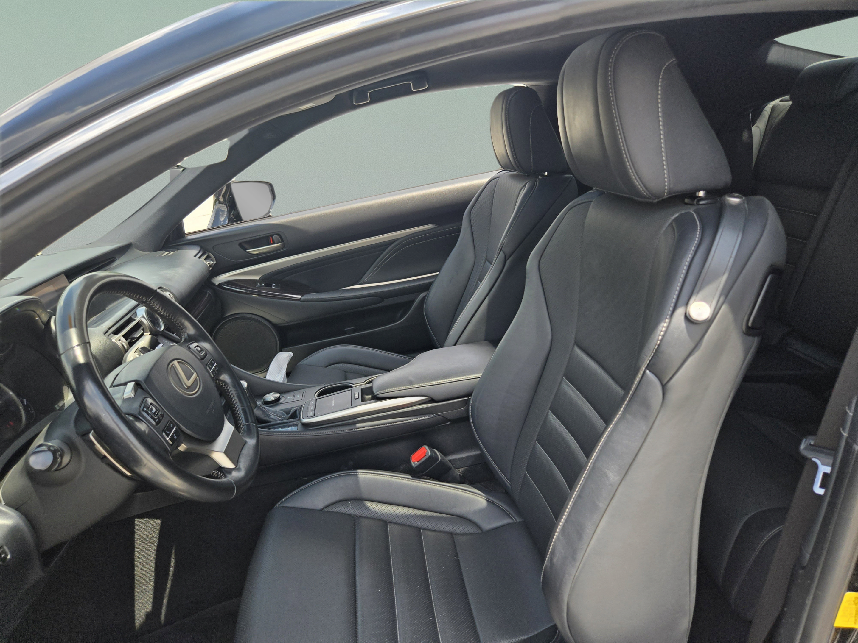Used 2019 Lexus RC 300 RWD image 11