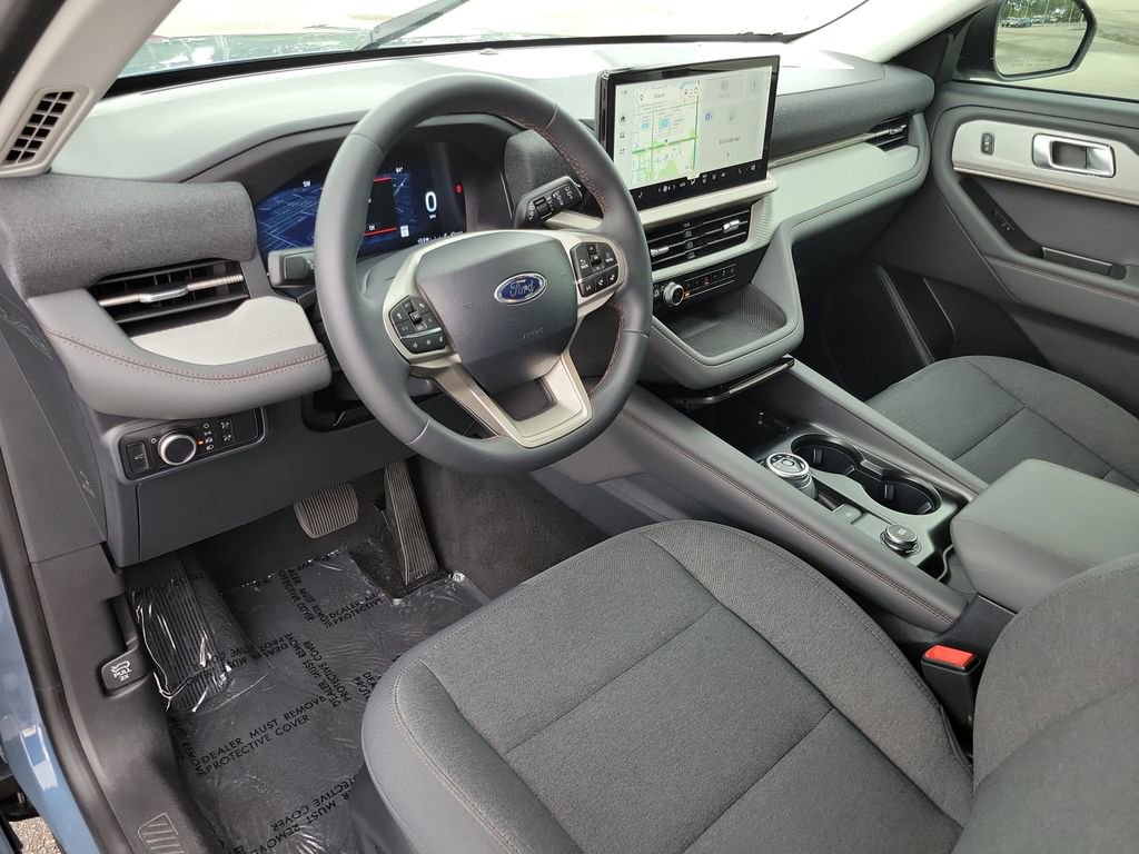 Certified 2025 Ford Explorer Active RWD image 19