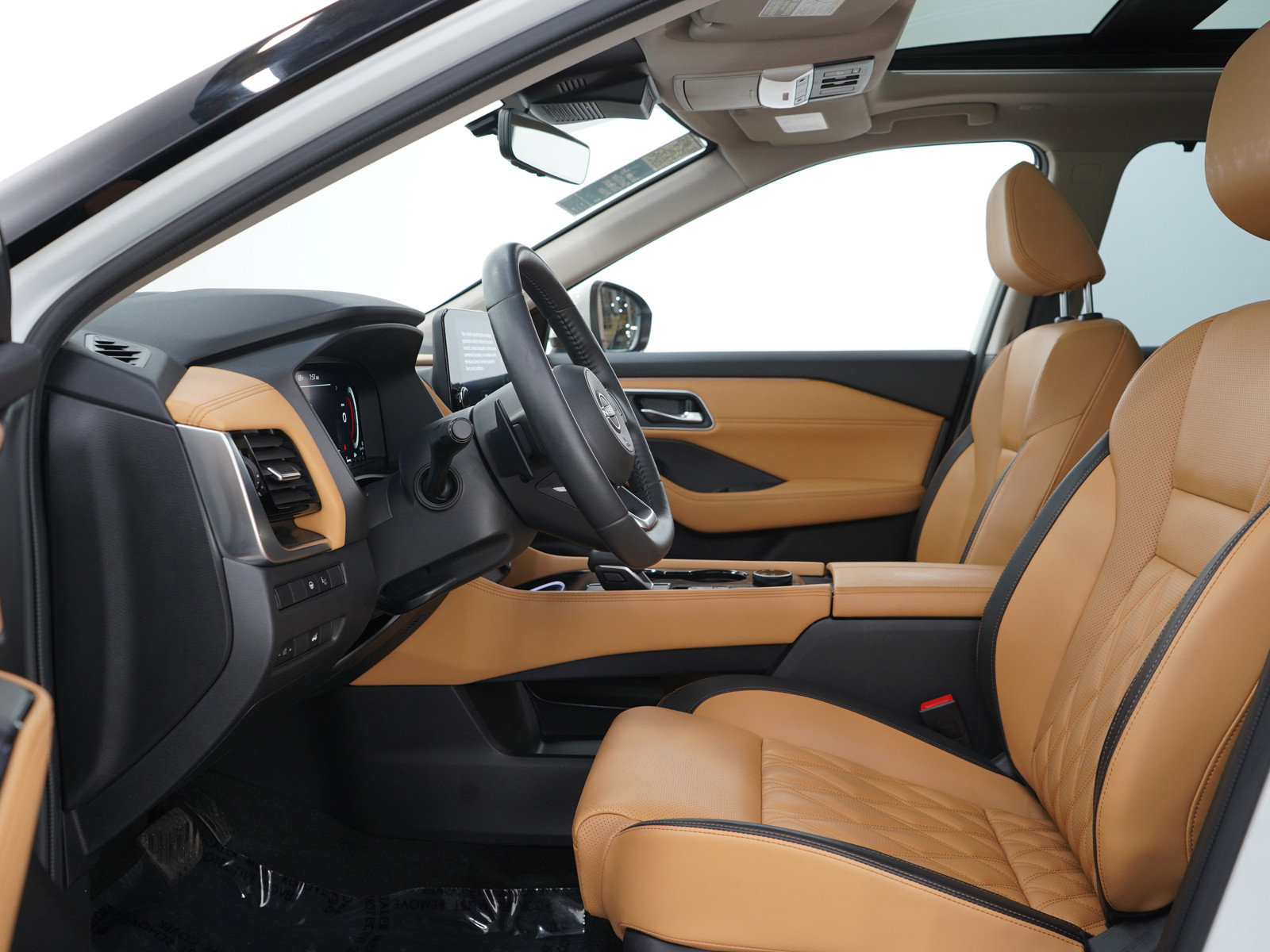 Used 2023 Nissan Rogue Platinum w/ Platinum Premium Package image 21