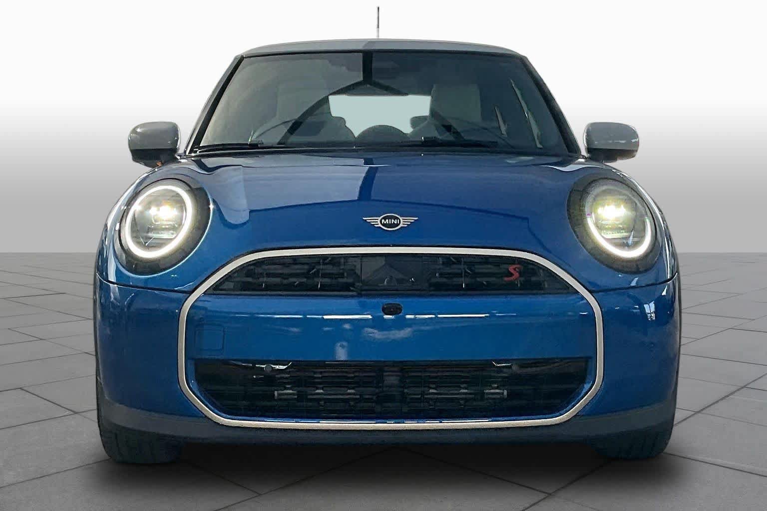 Used 2026 MINI Cooper S FWD image 4