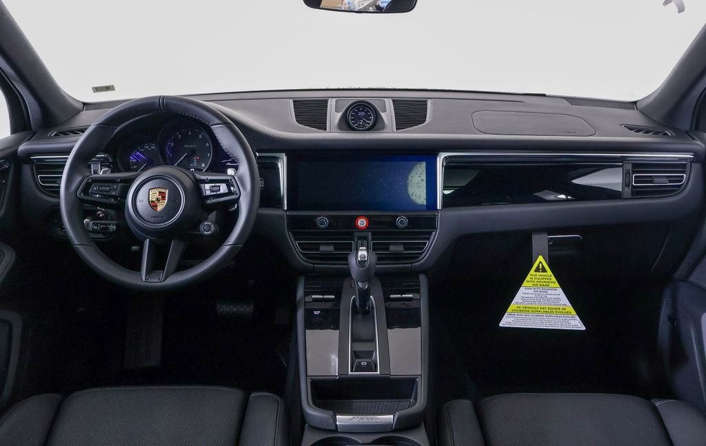New 2026 Porsche Macan Turbo AWD/4WD image 9