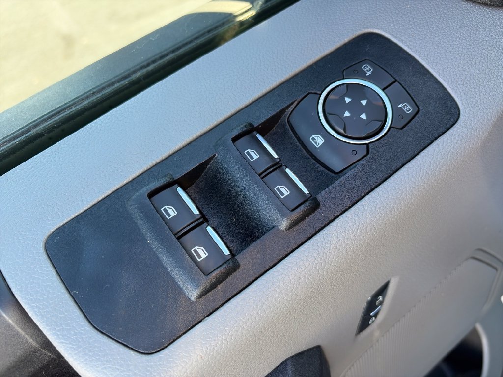 Used 2017 Ford F150 XL w/ Equipment Group 101A Mid AWD/4WD image 16