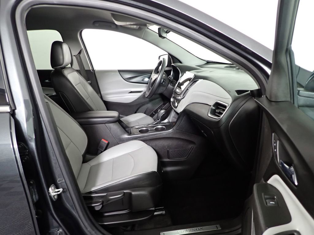 Used 2018 Chevrolet Equinox Premier FWD image 36