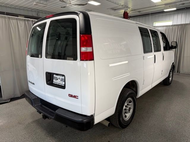 Used 2023 GMC Savana 2500 w/ Driver Convenience Package RWD image 4