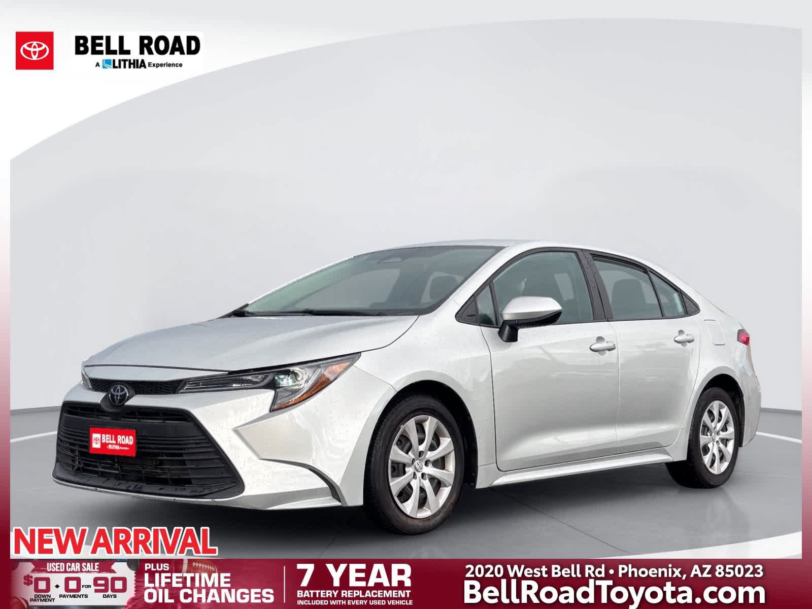 Used 2025 Toyota Corolla LE FWD image 1