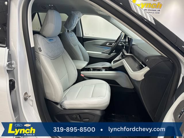 New 2026 Ford Explorer Platinum w/ LUX Leather Package AWD/4WD image 9
