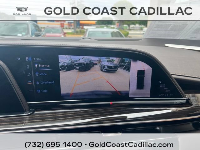 Certified 2022 Cadillac Escalade Premium Luxury AWD/4WD image 29
