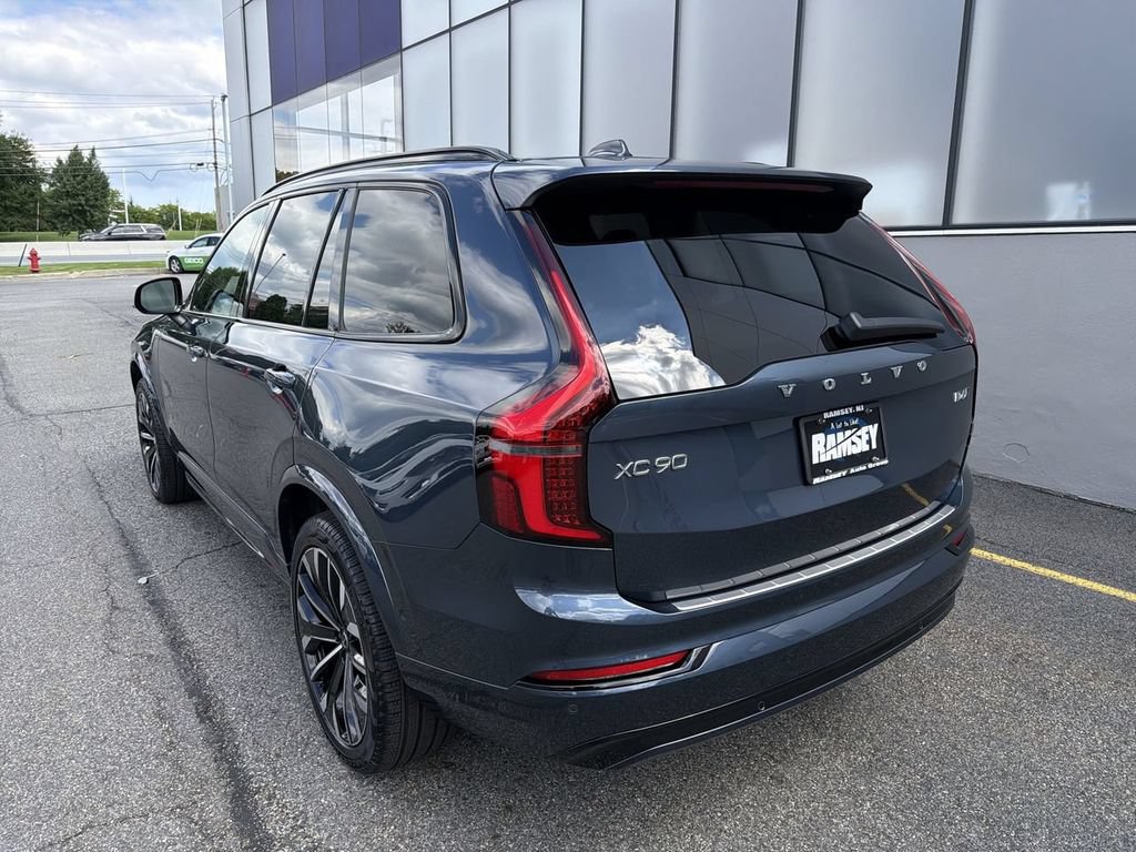 New 2026 Volvo XC90 B6 Ultra w/ Protection Package Premier AWD/4WD image 6