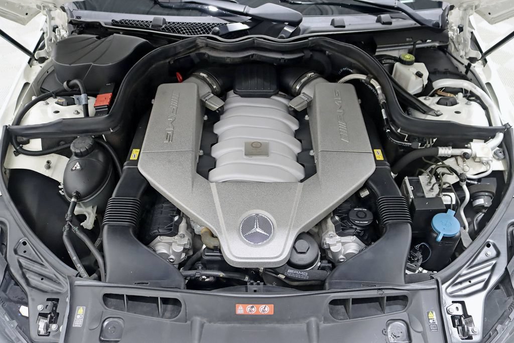 Used 2012 Mercedes-Benz C 63 AMG Coupe image 34