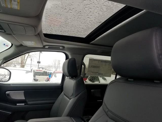 New 2026 Ford Expedition Max Active image 17