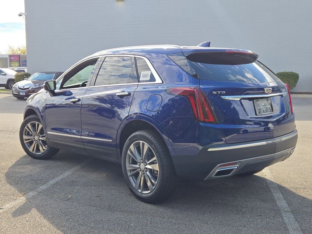 New 2025 Cadillac XT5 Premium Luxury image 14