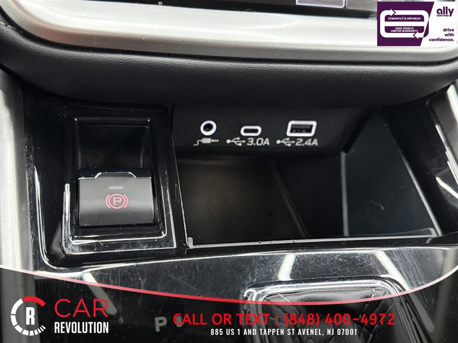 Used 2024 Subaru Outback Premium AWD/4WD image 24