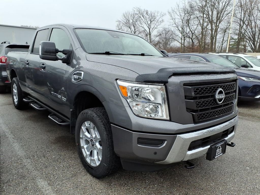 Used 2024 Nissan Titan SV w/ SV Convenience Package