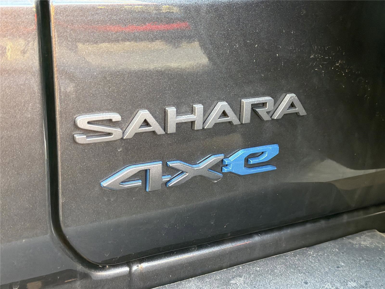 Used 2025 Jeep Wrangler Sahara image 9