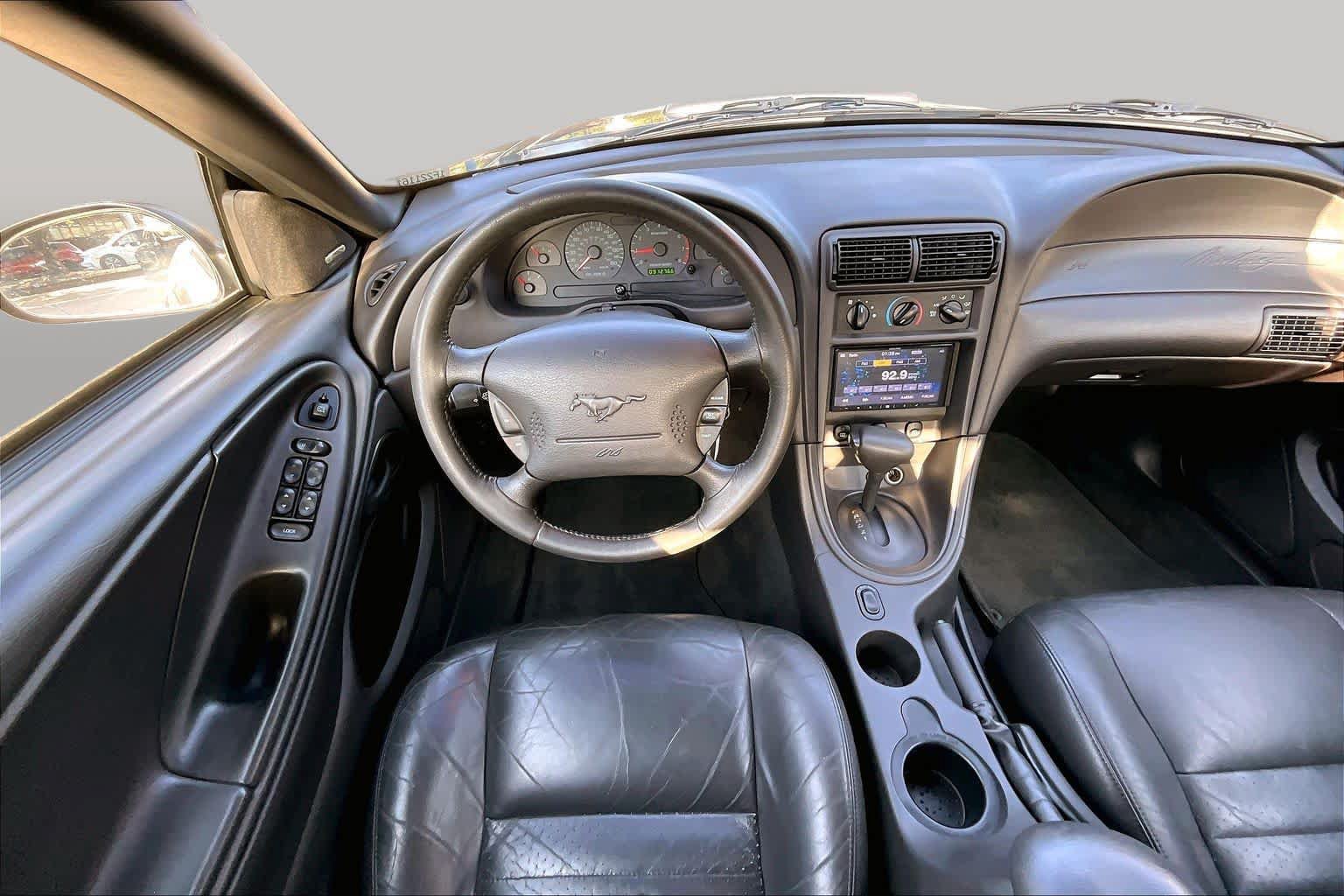 Used 2001 Ford Mustang GT RWD image 5