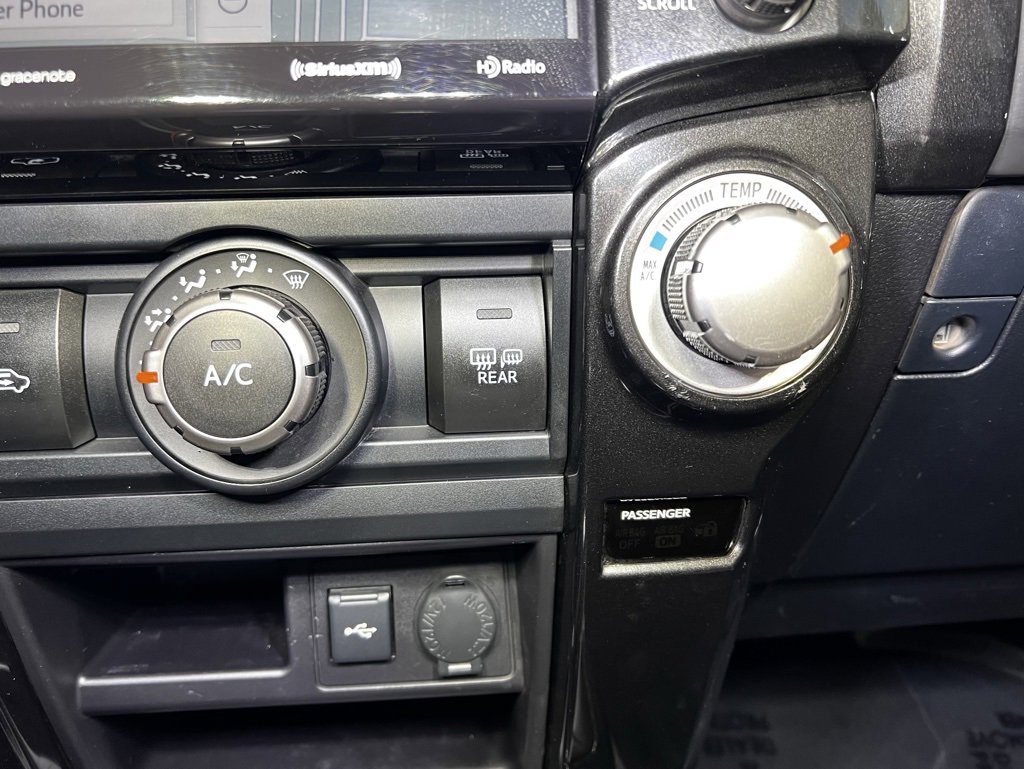 Used 2020 Toyota 4Runner TRD Off-Road Premium image 31