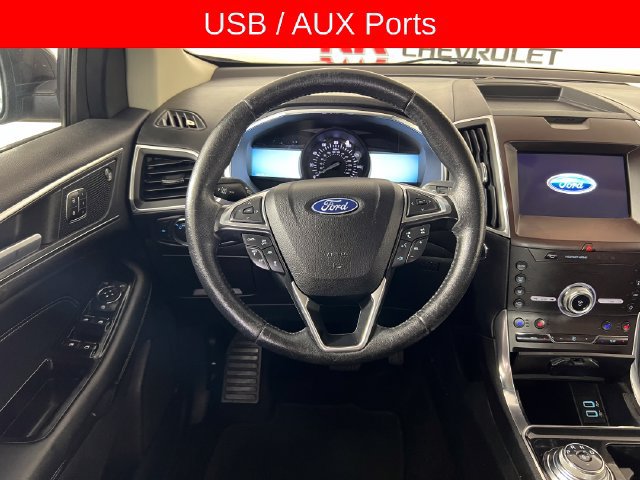 Used 2020 Ford Edge Titanium w/ Equipment Group 301A FWD image 15