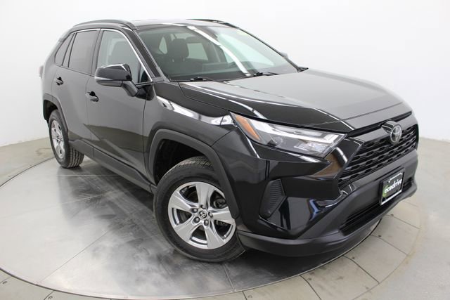 Used 2024 Toyota RAV4 XLE image 1