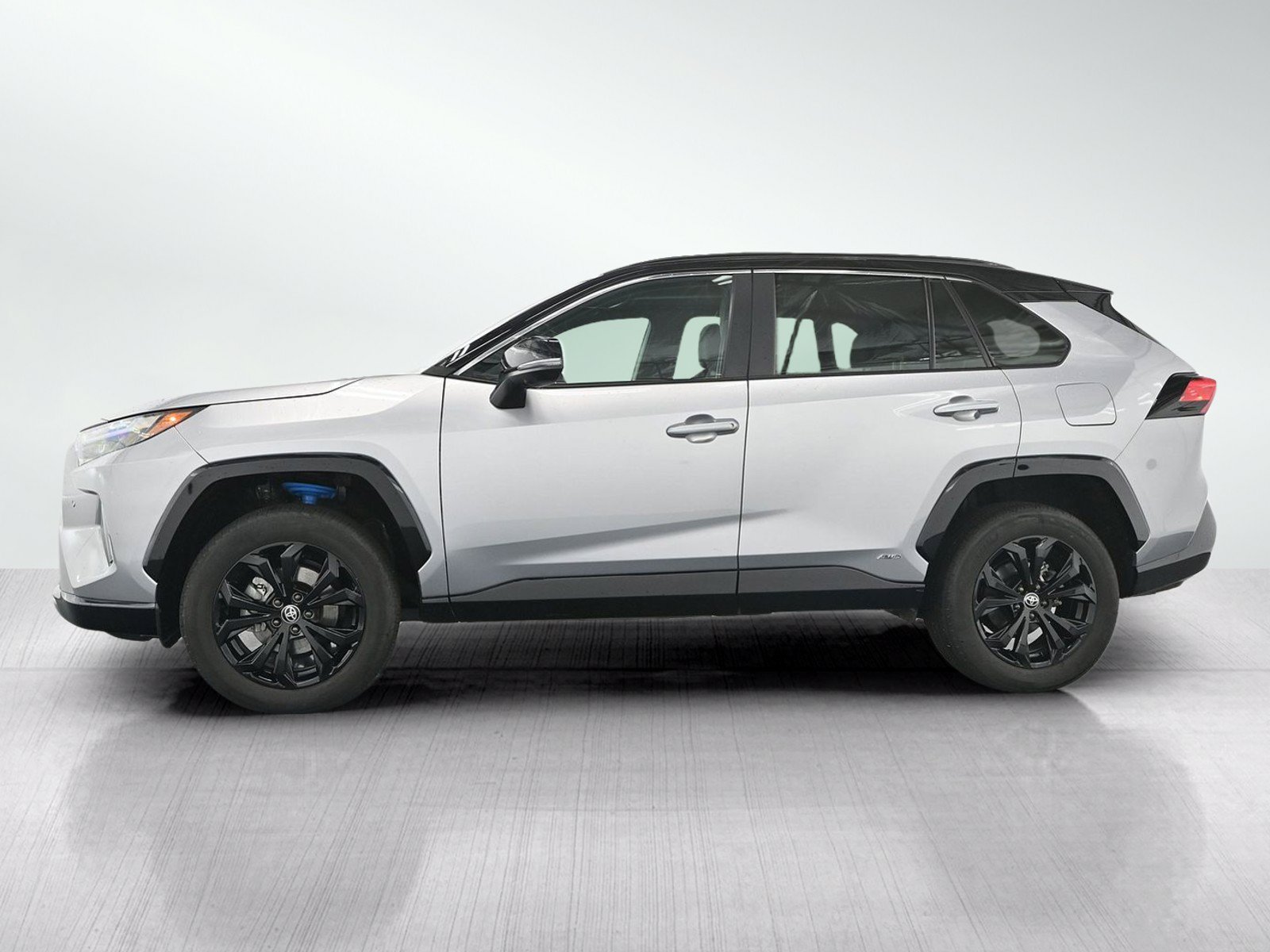 Used 2024 Toyota RAV4 XSE w/ Advanced Technology Package AWD/4WD image 3