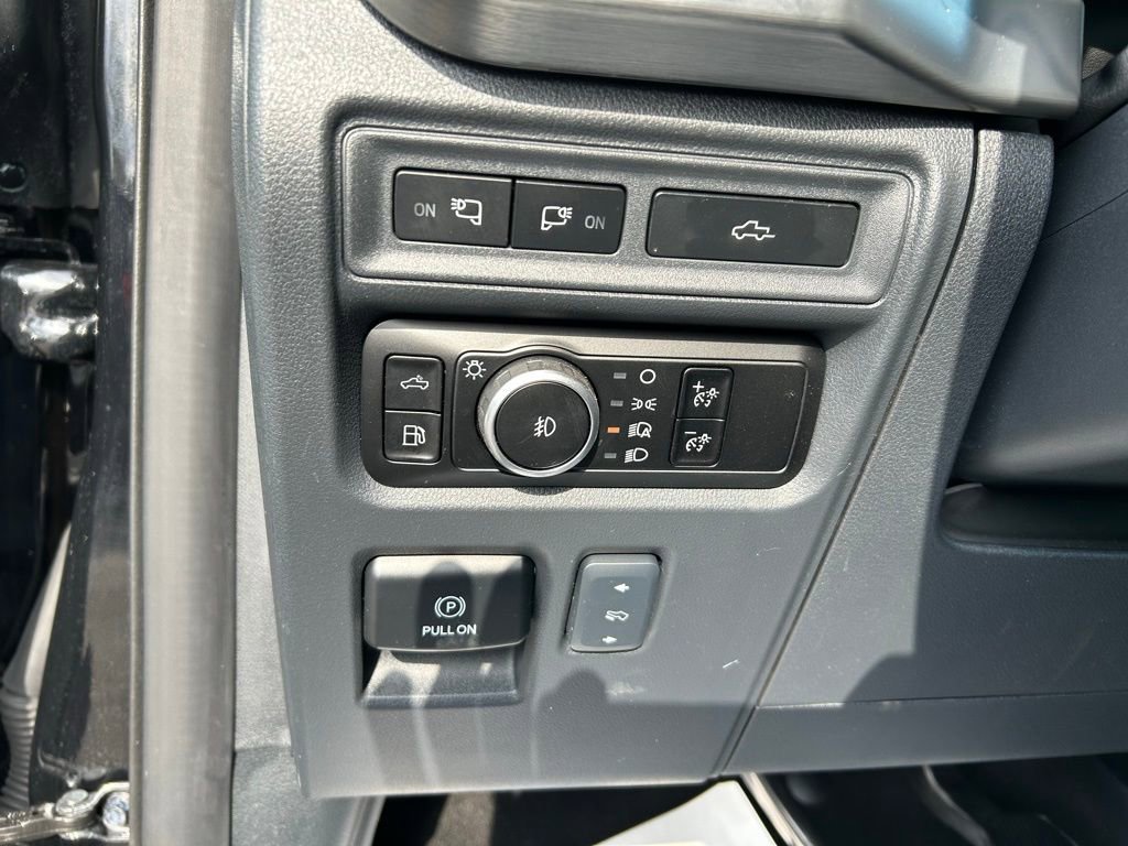 Certified 2023 Ford F150 Lariat w/ Equipment Group 502A High image 24