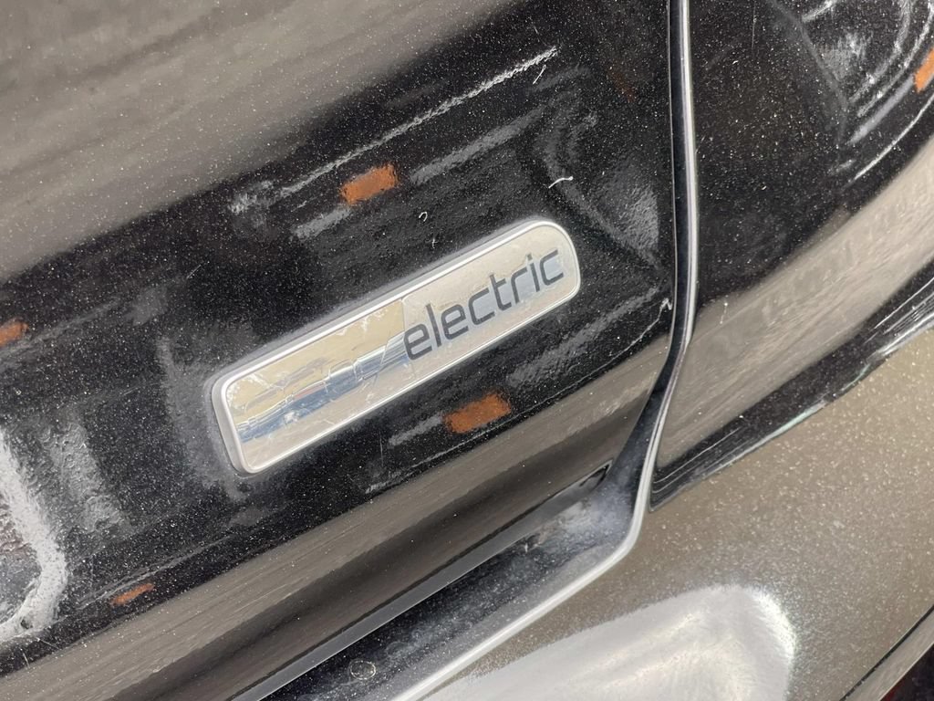 Used 2022 Kia Niro EX FWD image 6