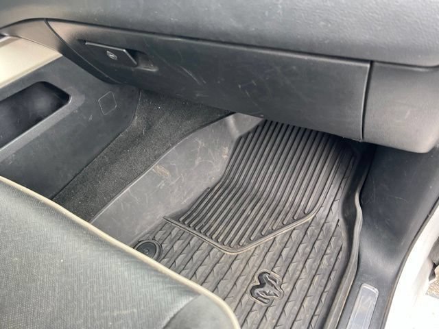 Used 2021 RAM 1500 Laramie AWD/4WD image 18