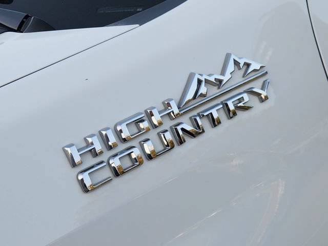Used 2022 Chevrolet Silverado 3500 High Country w/ Z71 Off-Road Package AWD/4WD image 10