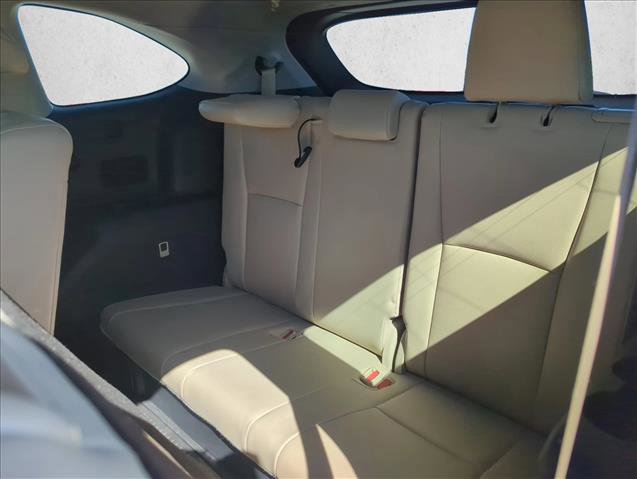 Used 2022 Toyota Highlander Platinum image 25