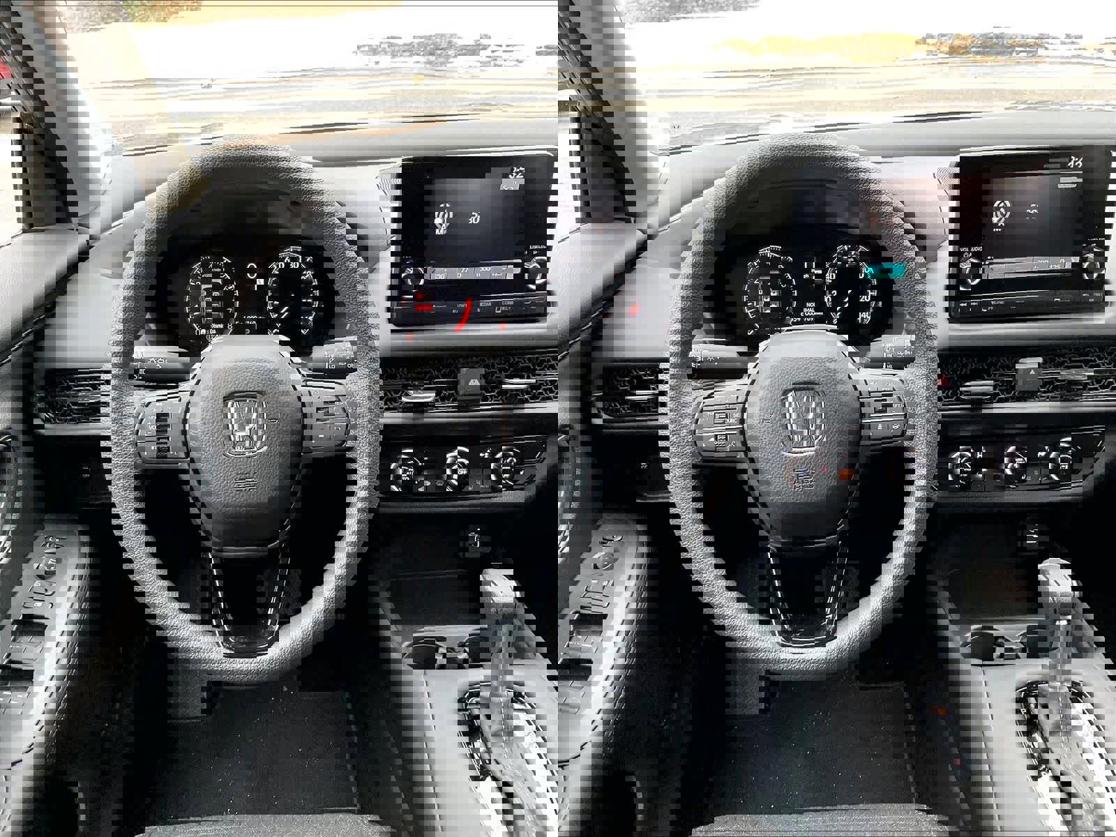 Used 2025 Honda HR-V LX image 18