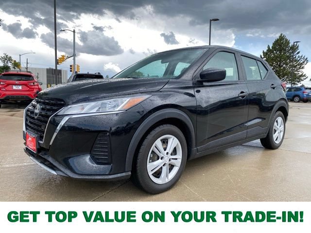 Used 2022 Nissan Kicks S FWD image 1
