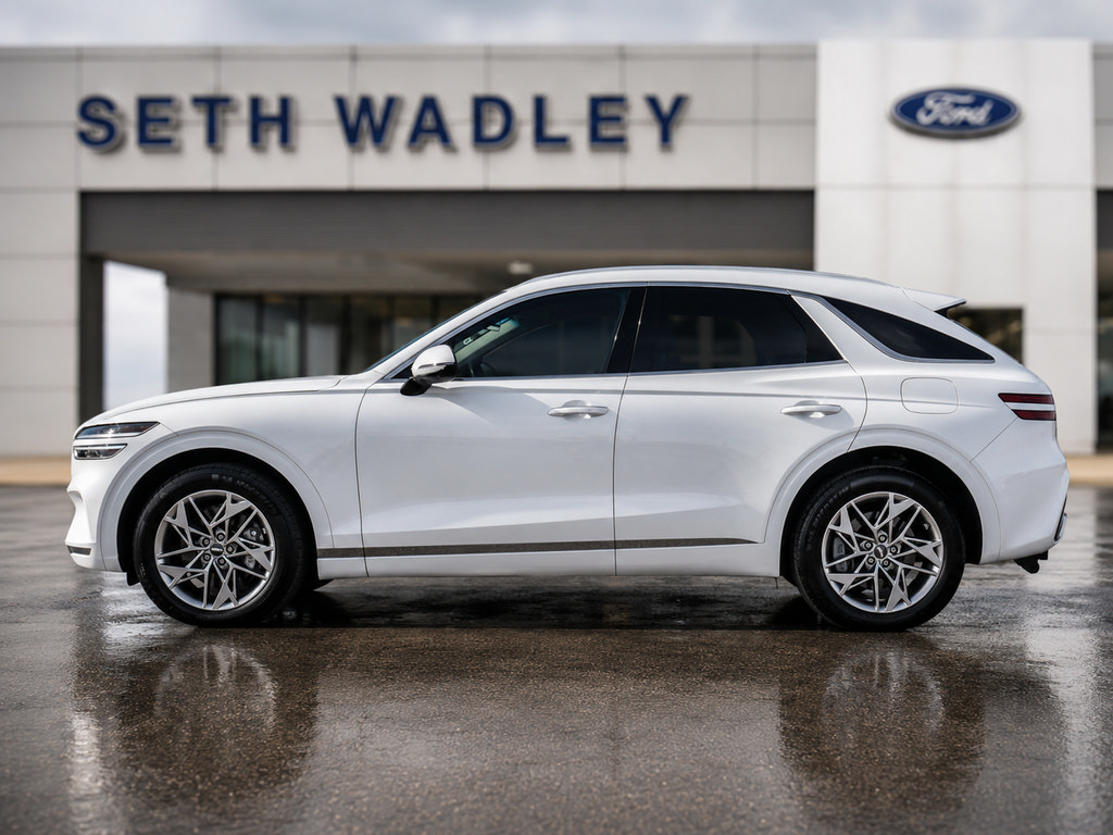Used 2024 Genesis GV70 2.5T w/ Advanced Package AWD/4WD image 4