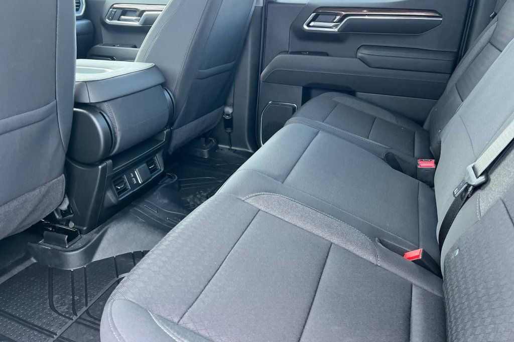New 2026 Chevrolet Silverado 1500 RST image 9