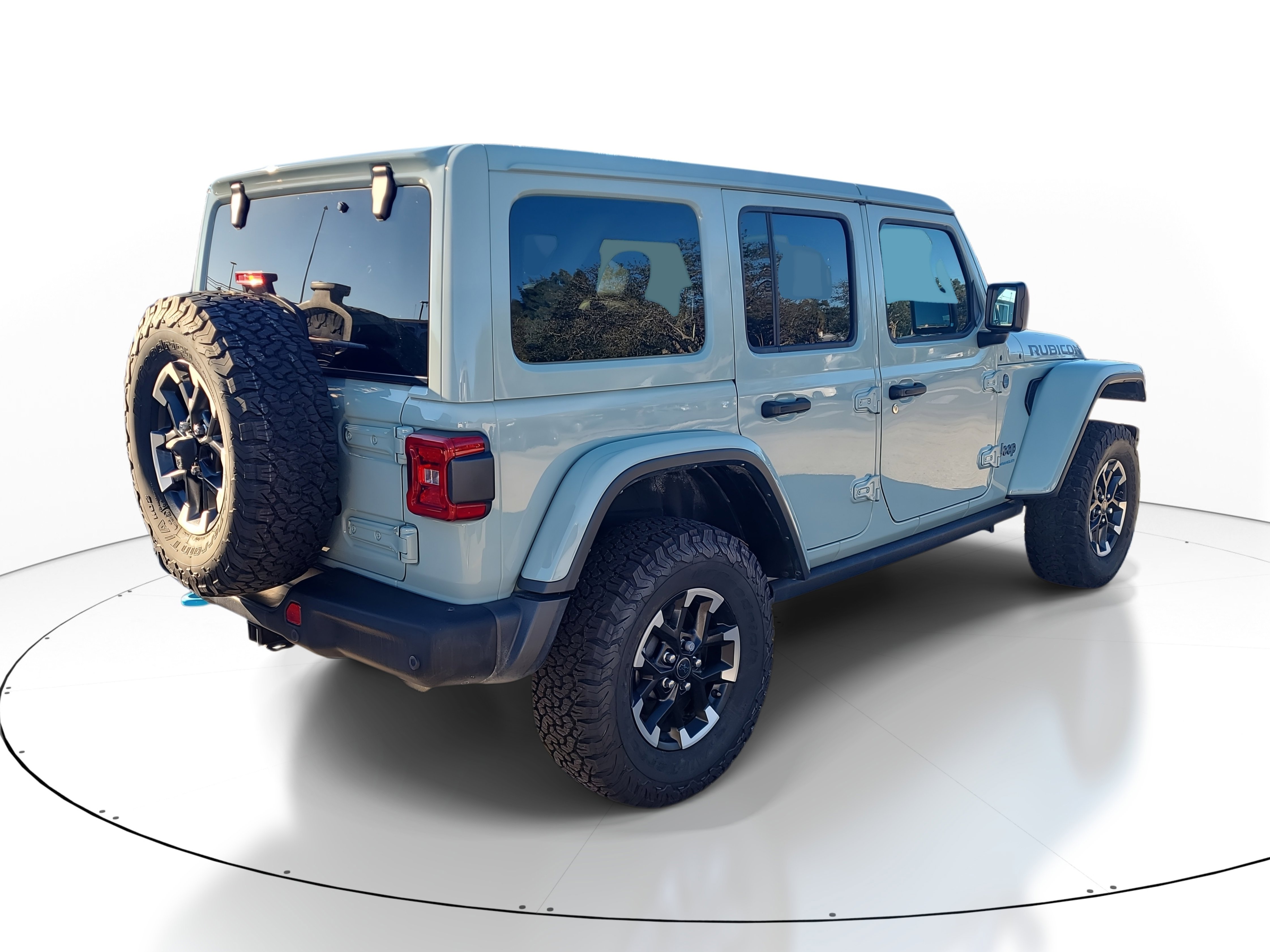 Used 2024 Jeep Wrangler Unlimited Rubicon 4xe image 6
