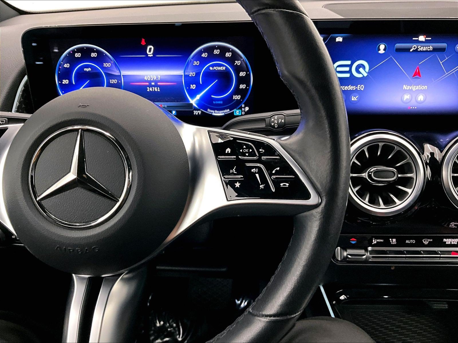 Certified 2024 Mercedes-Benz EQB 250+ image 22