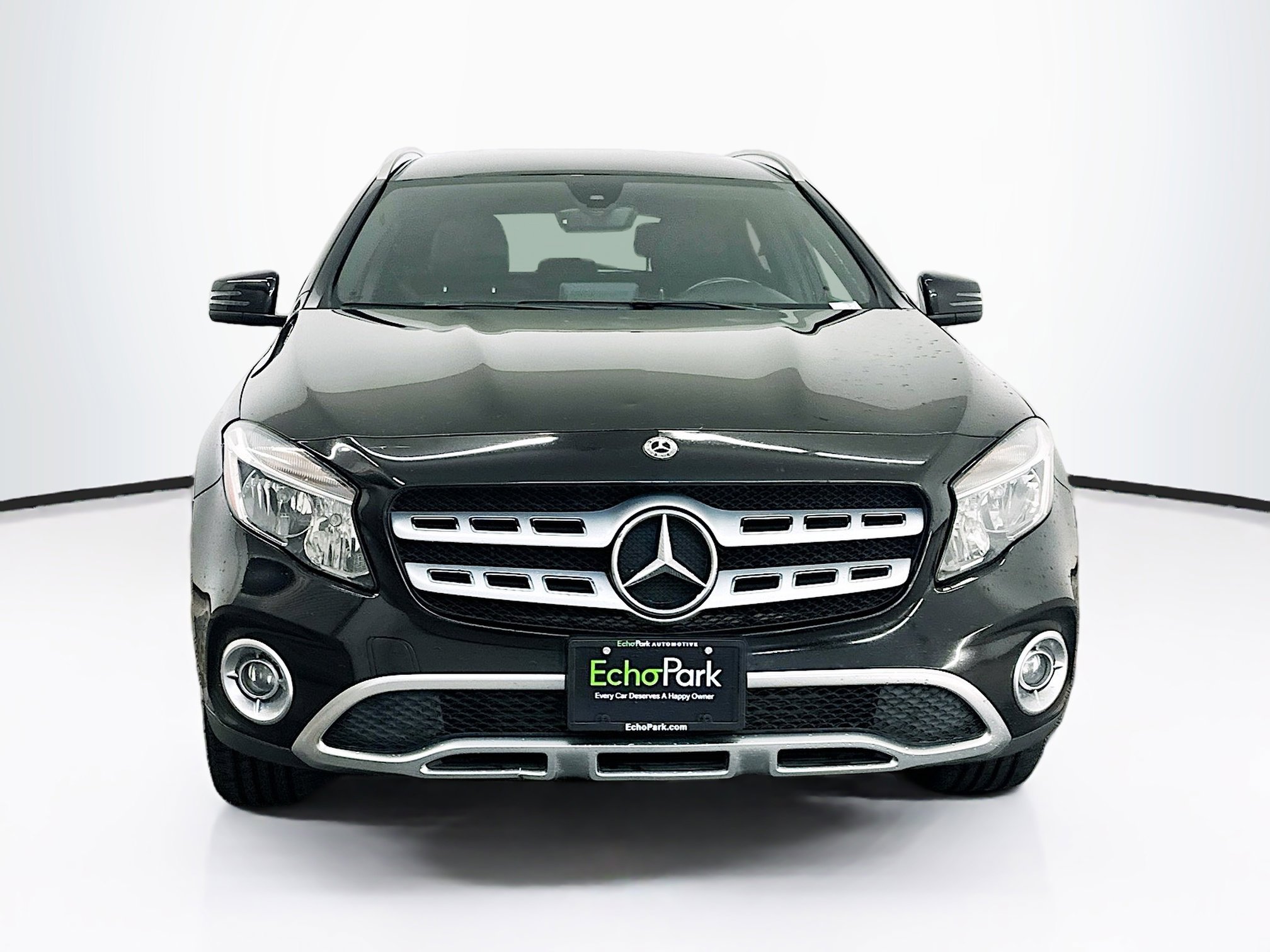 Used 2019 Mercedes-Benz GLA 250 4MATIC image 2