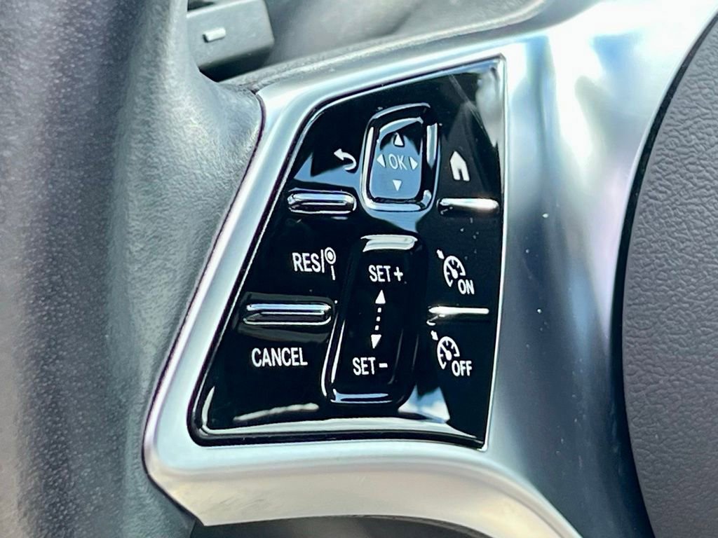 Certified 2022 Mercedes-Benz C 300 4MATIC Sedan image 27