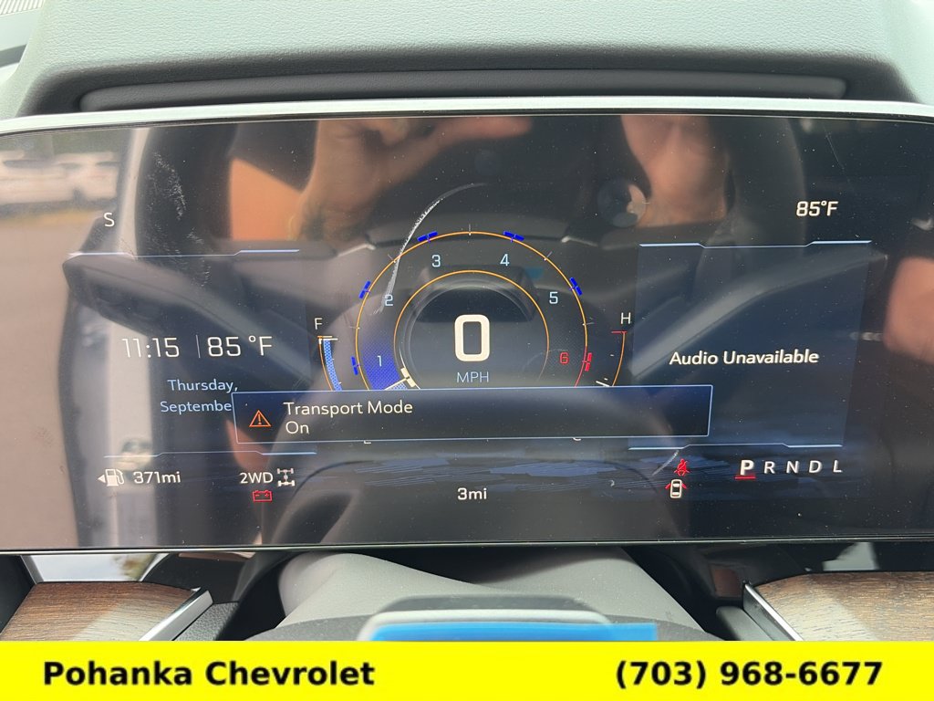 New 2026 Chevrolet Suburban High Country AWD/4WD image 9