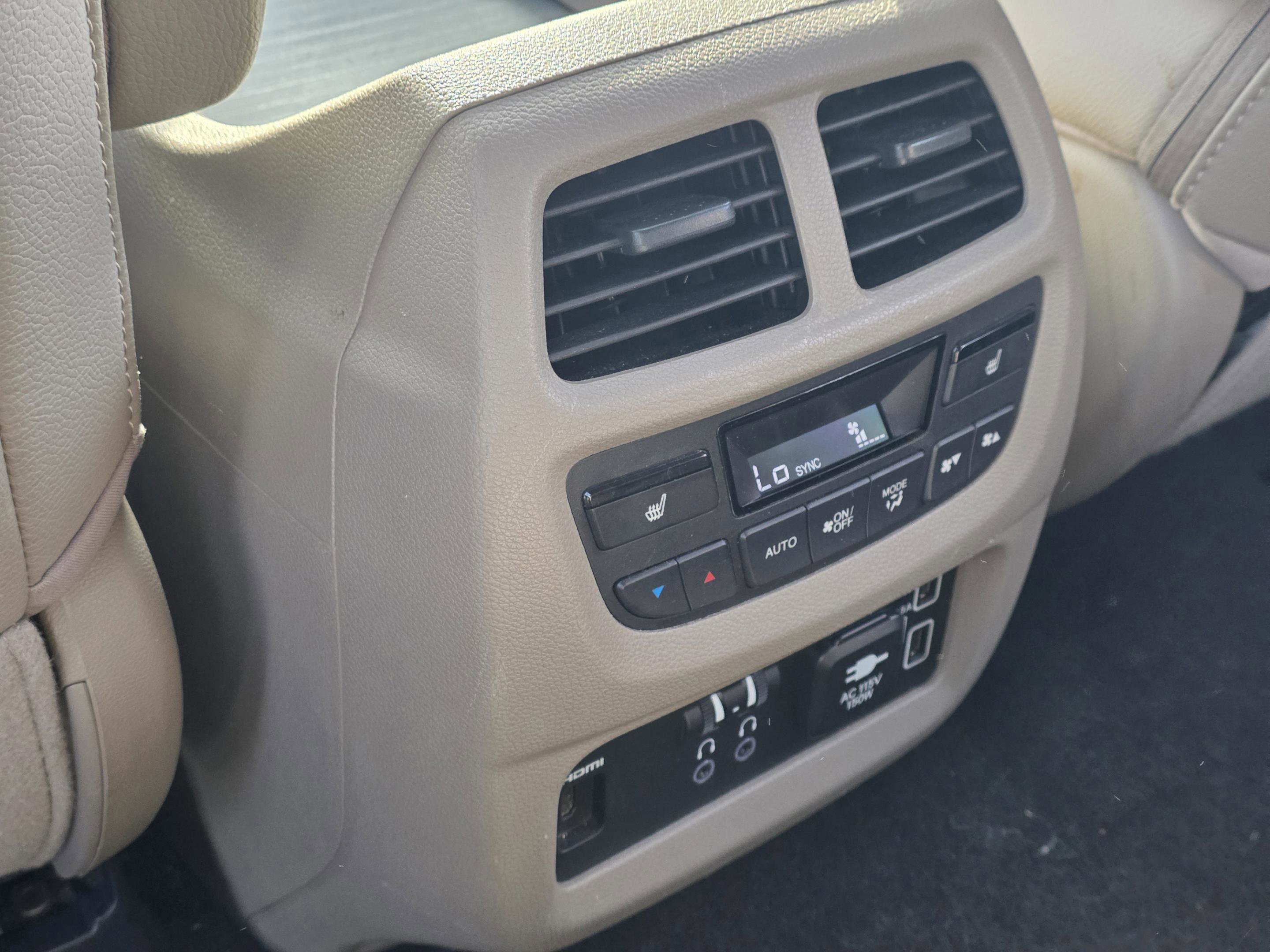 Used 2019 Honda Pilot Elite image 21