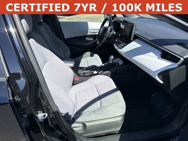 Used 2025 Toyota Corolla SE image 9