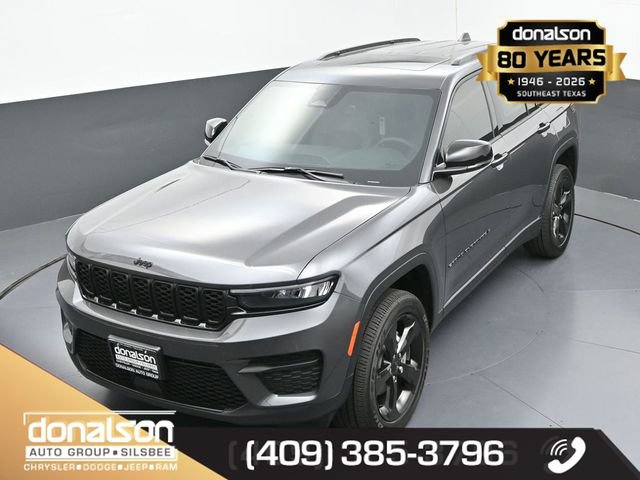 New 2025 Jeep Grand Cherokee Laredo RWD image 18