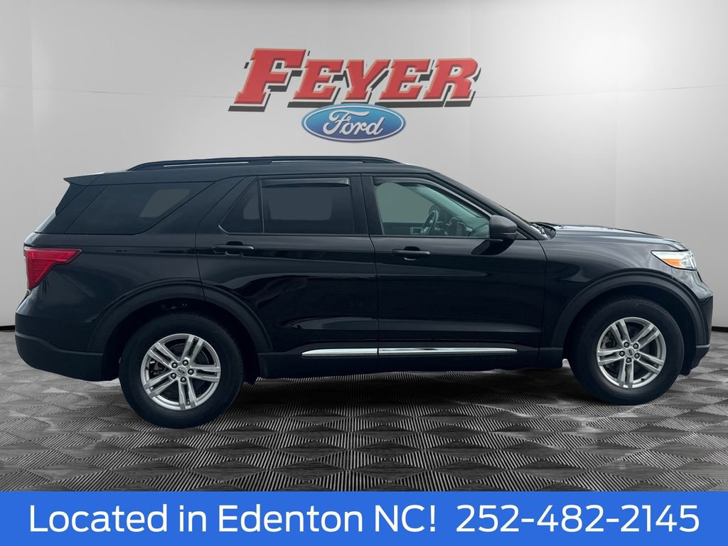 Certified 2024 Ford Explorer XLT RWD image 7