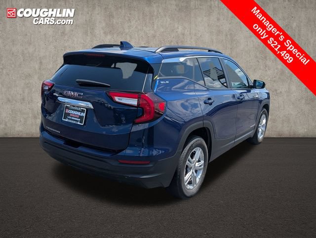Used 2022 GMC Terrain SLE w/ Driver Convenience Package FWD image 8