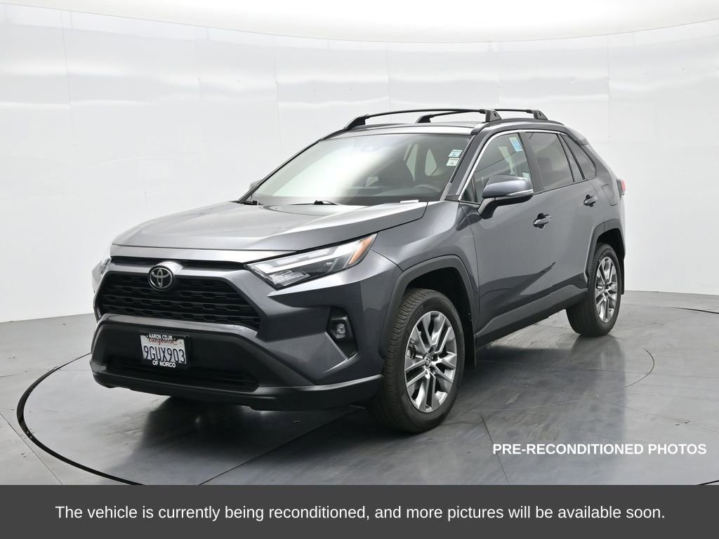 Used 2023 Toyota RAV4 XLE Premium image 2