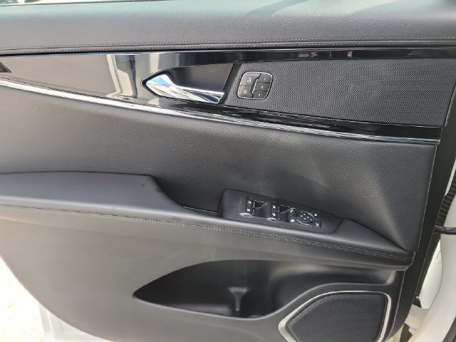 Certified 2023 Lincoln Nautilus AWD image 14