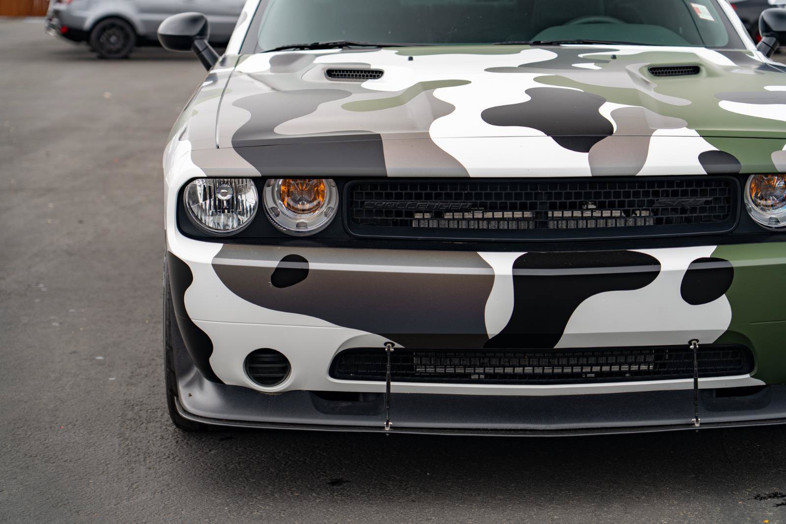 Used 2014 Dodge Challenger SRT8 Core w/ Satin Vapor Edition RWD image 5