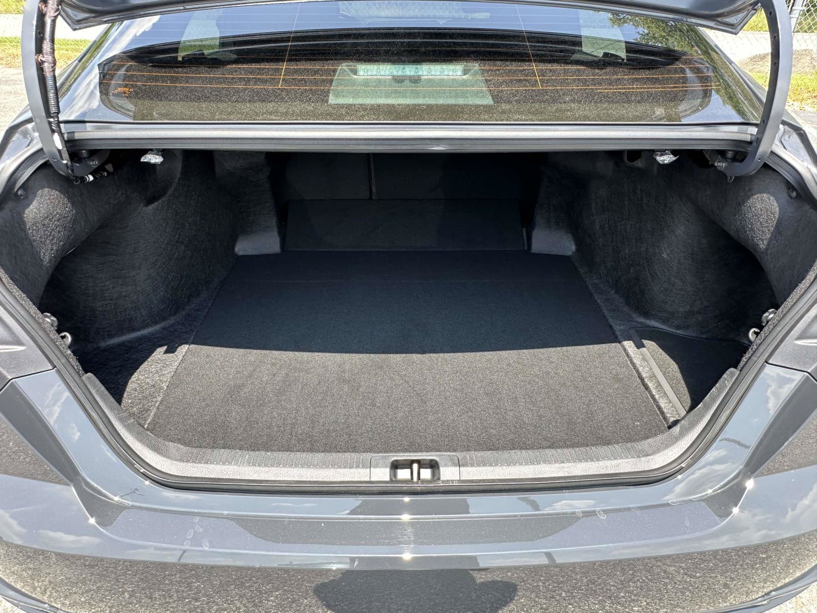 Used 2026 Toyota Camry XSE FWD image 28