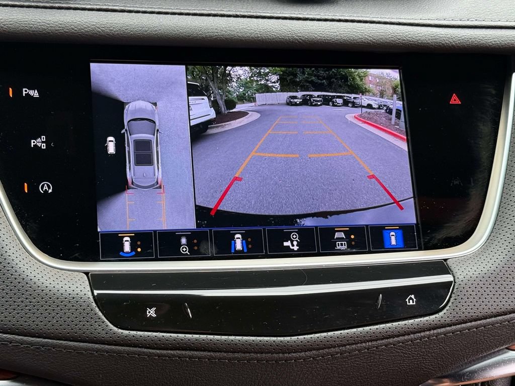 Used 2026 Cadillac XT5 Premium Luxury w/ Driver Assist Package AWD/4WD image 7
