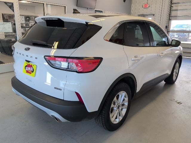 Certified 2022 Ford Escape SE AWD/4WD image 5